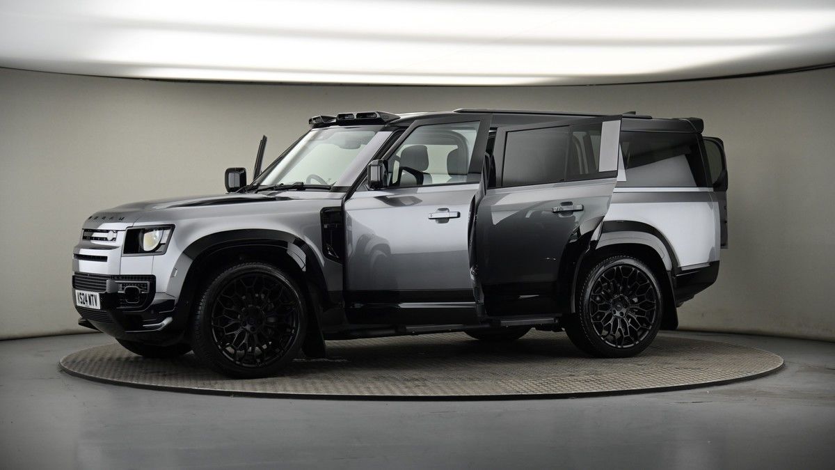 More views of Land Rover Defender 130
