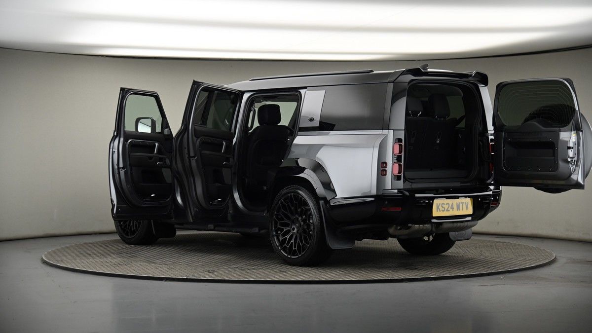 More views of Land Rover Defender 130