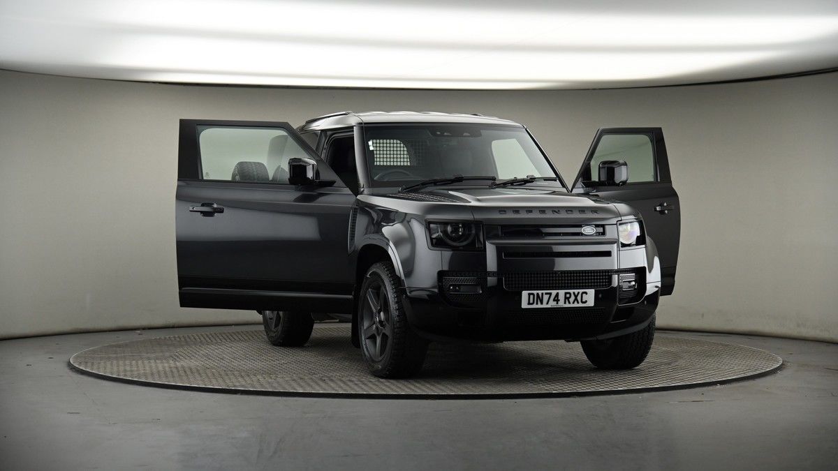More views of Land Rover Defender 90