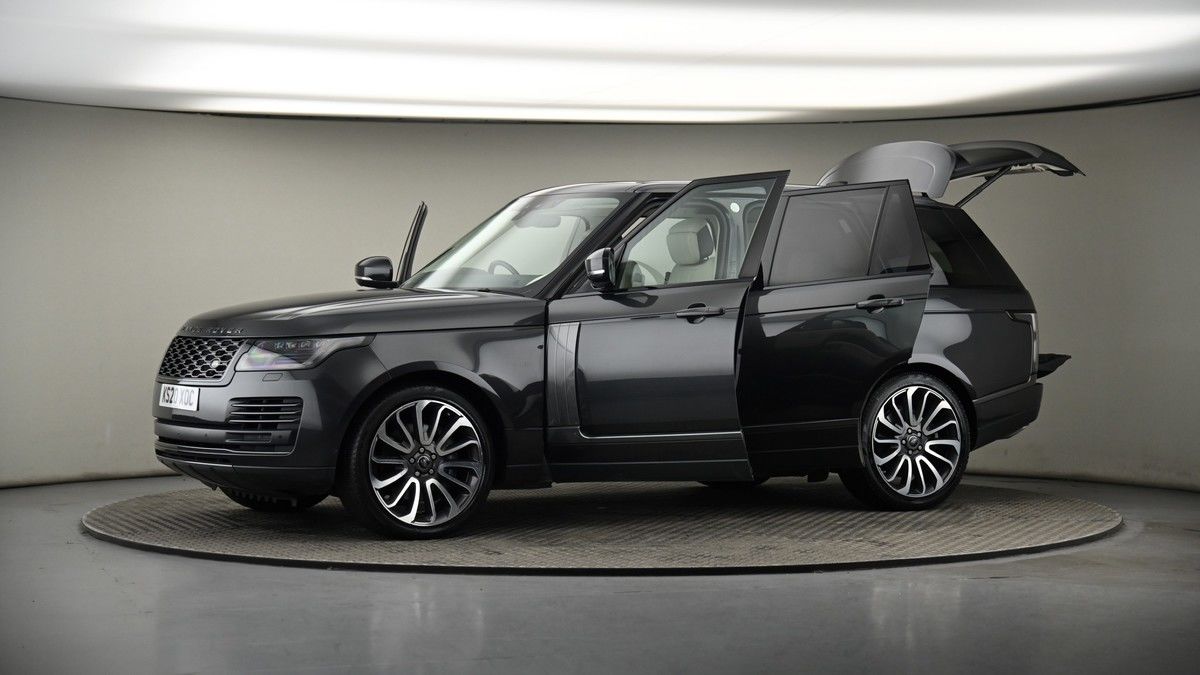 More views of Land Rover Range Rover