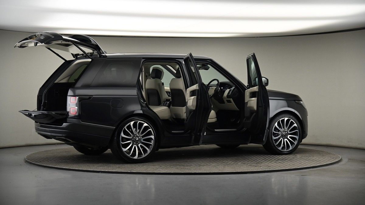 More views of Land Rover Range Rover