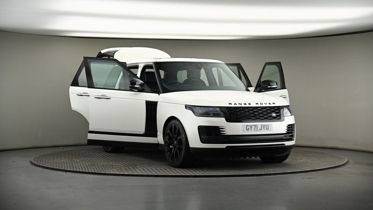 More views of Land Rover Range Rover