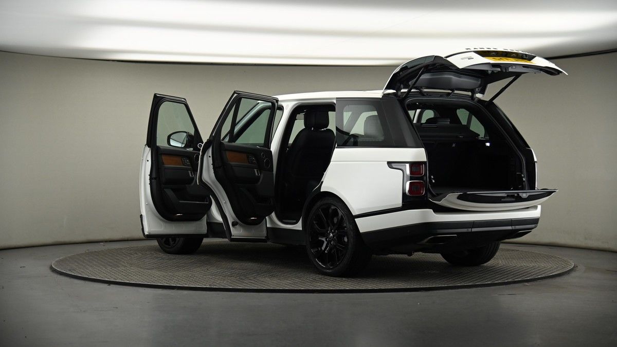 More views of Land Rover Range Rover