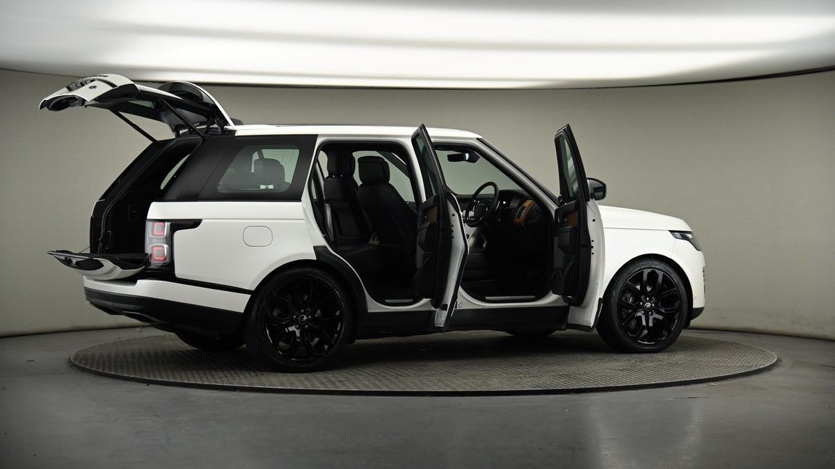More views of Land Rover Range Rover
