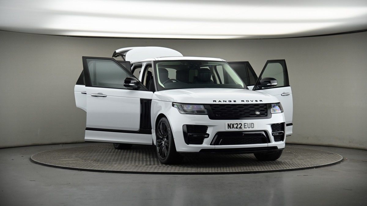 More views of Land Rover Range Rover