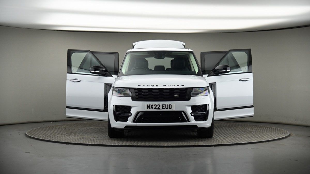 More views of Land Rover Range Rover