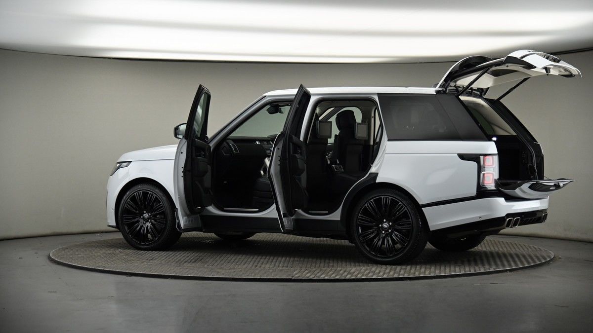 More views of Land Rover Range Rover