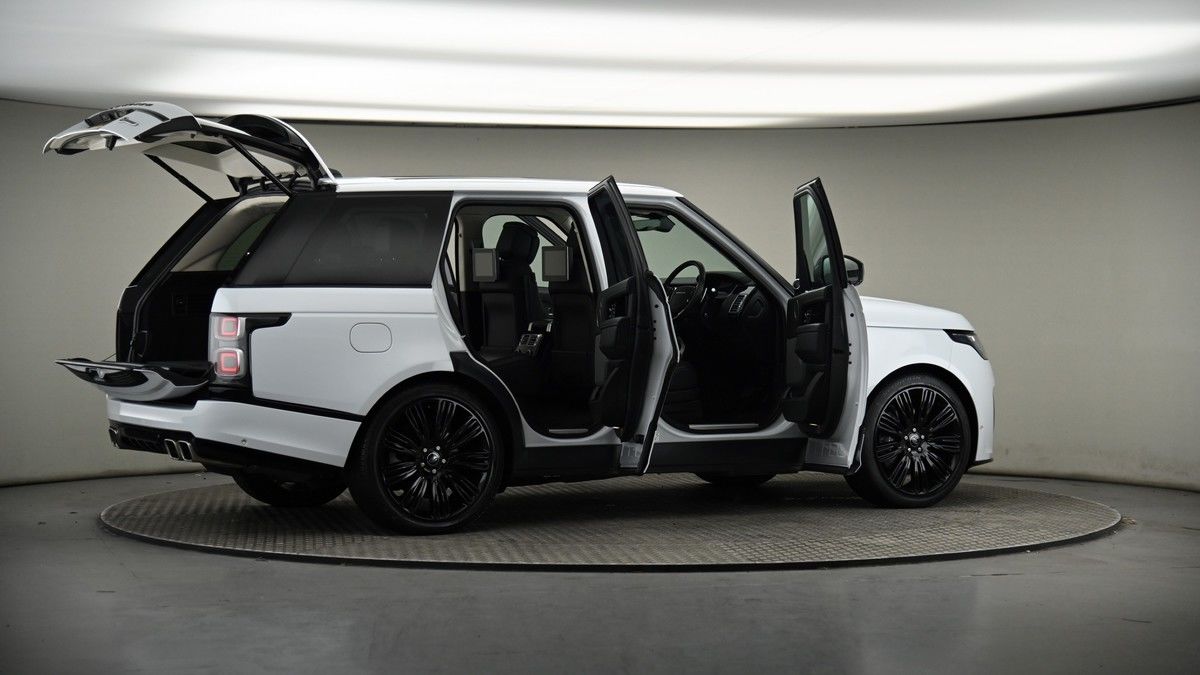 More views of Land Rover Range Rover
