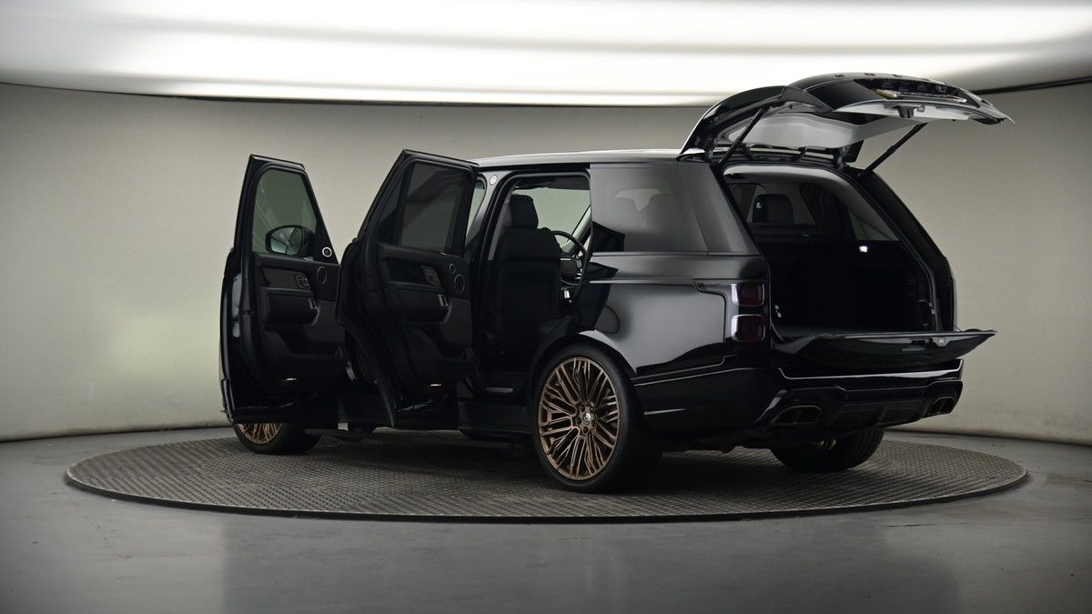More views of Land Rover Range Rover