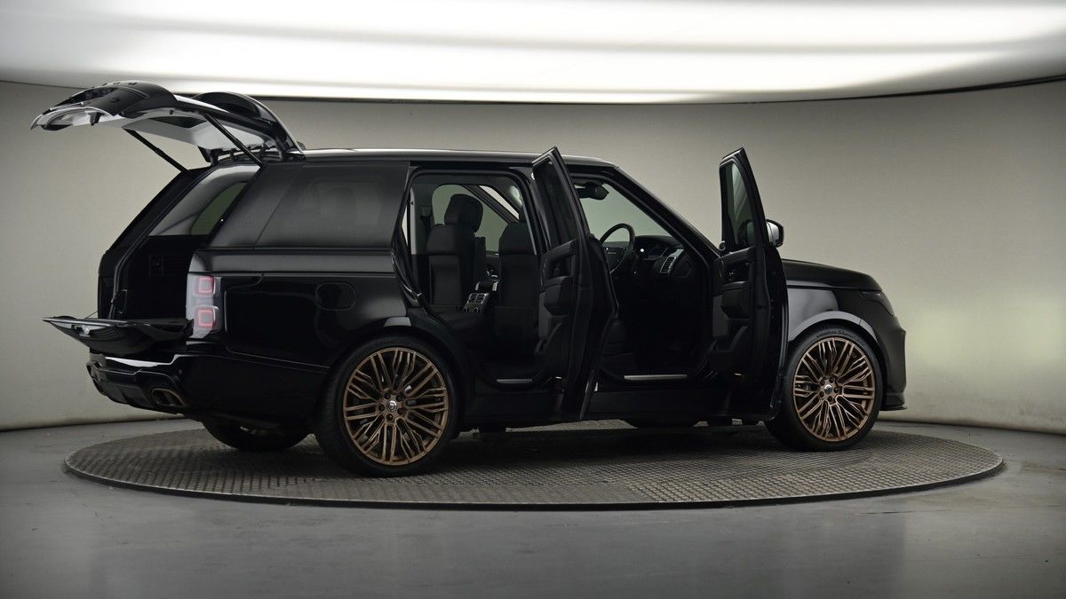More views of Land Rover Range Rover