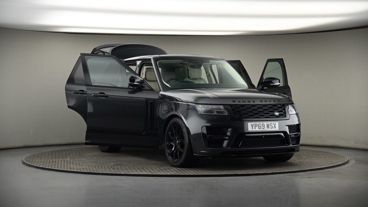 More views of Land Rover Range Rover