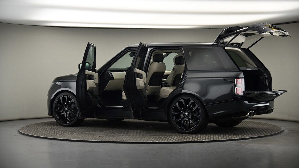 More views of Land Rover Range Rover
