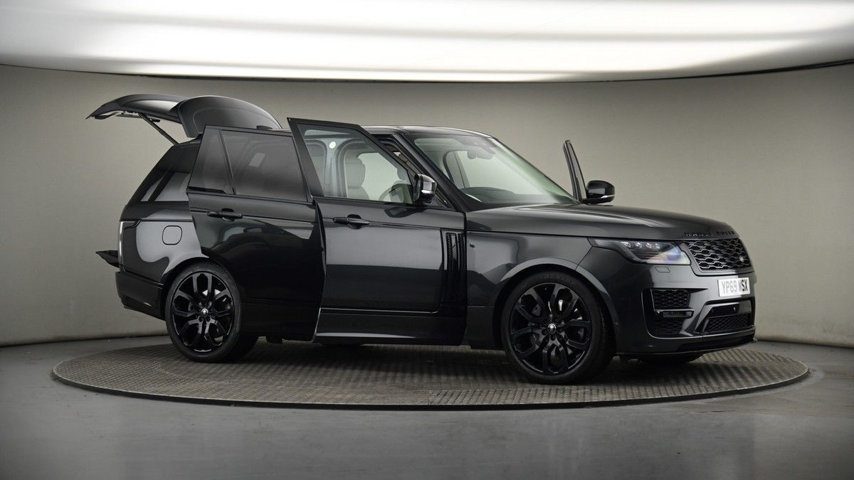 More views of Land Rover Range Rover
