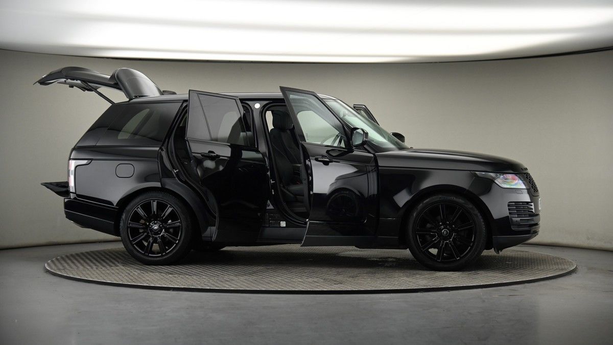 More views of Land Rover Range Rover
