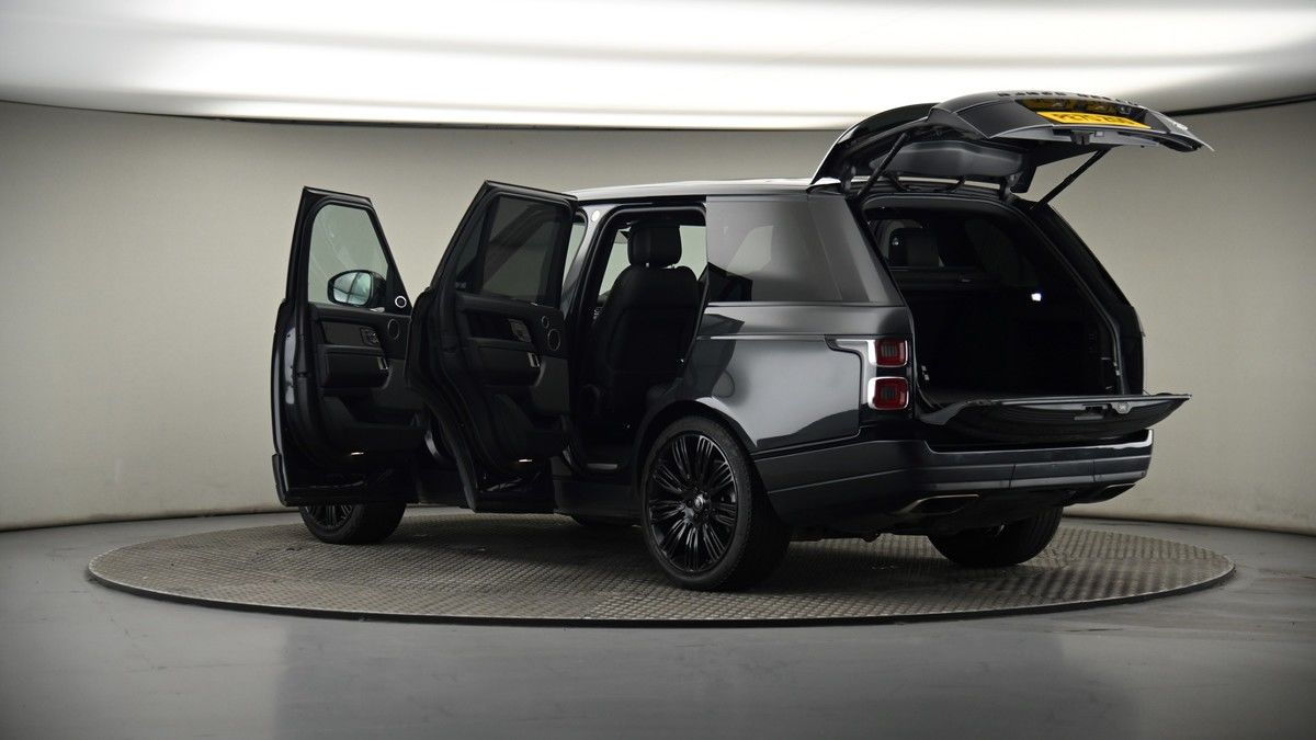 More views of Land Rover Range Rover