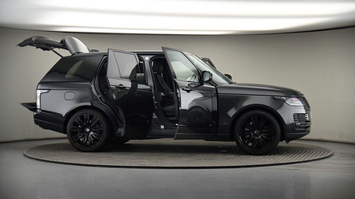 More views of Land Rover Range Rover