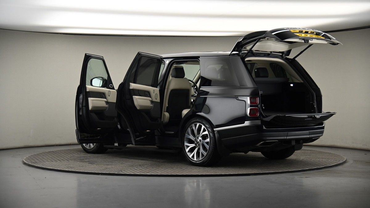 More views of Land Rover Range Rover