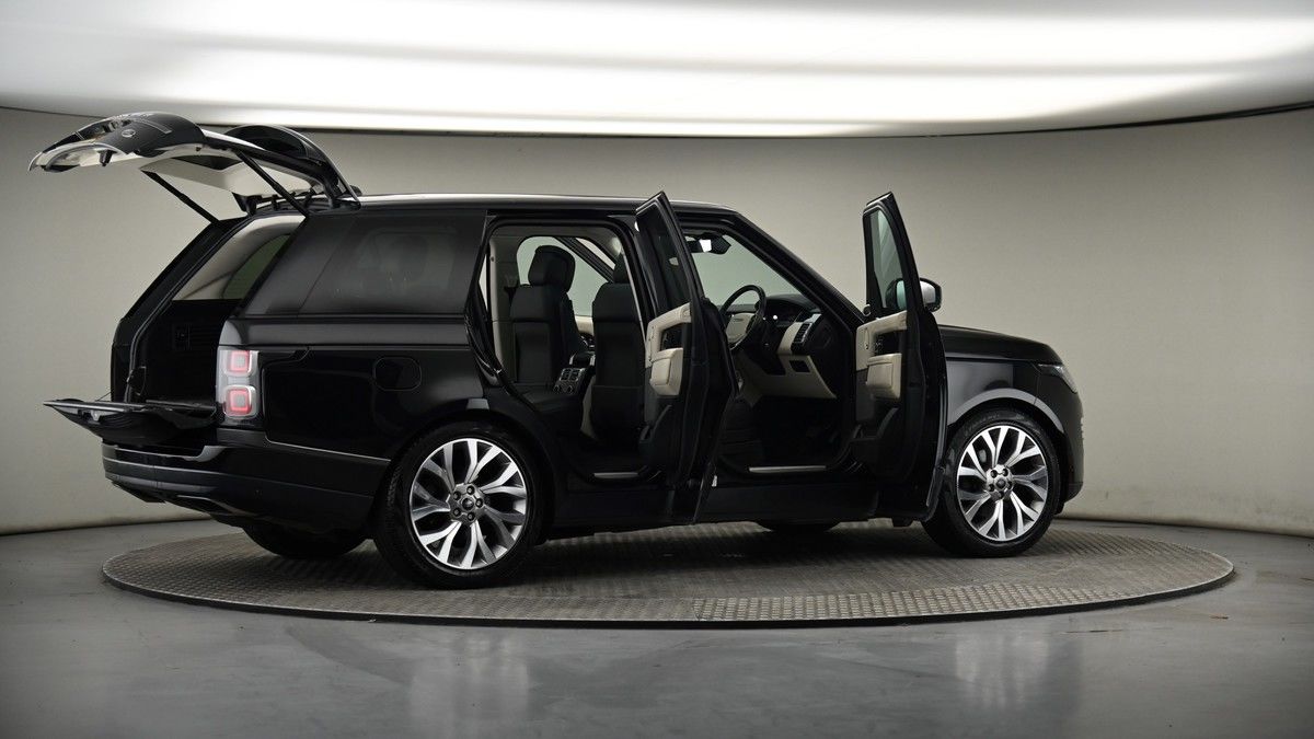More views of Land Rover Range Rover