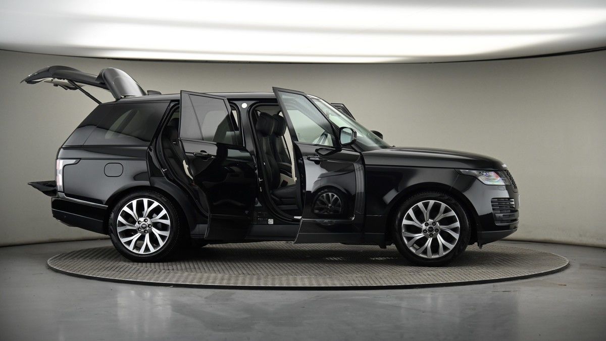 More views of Land Rover Range Rover
