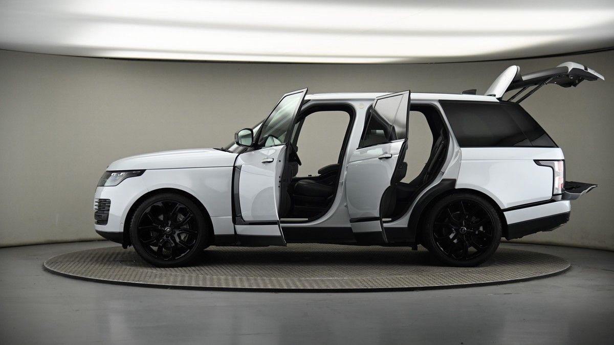 More views of Land Rover Range Rover