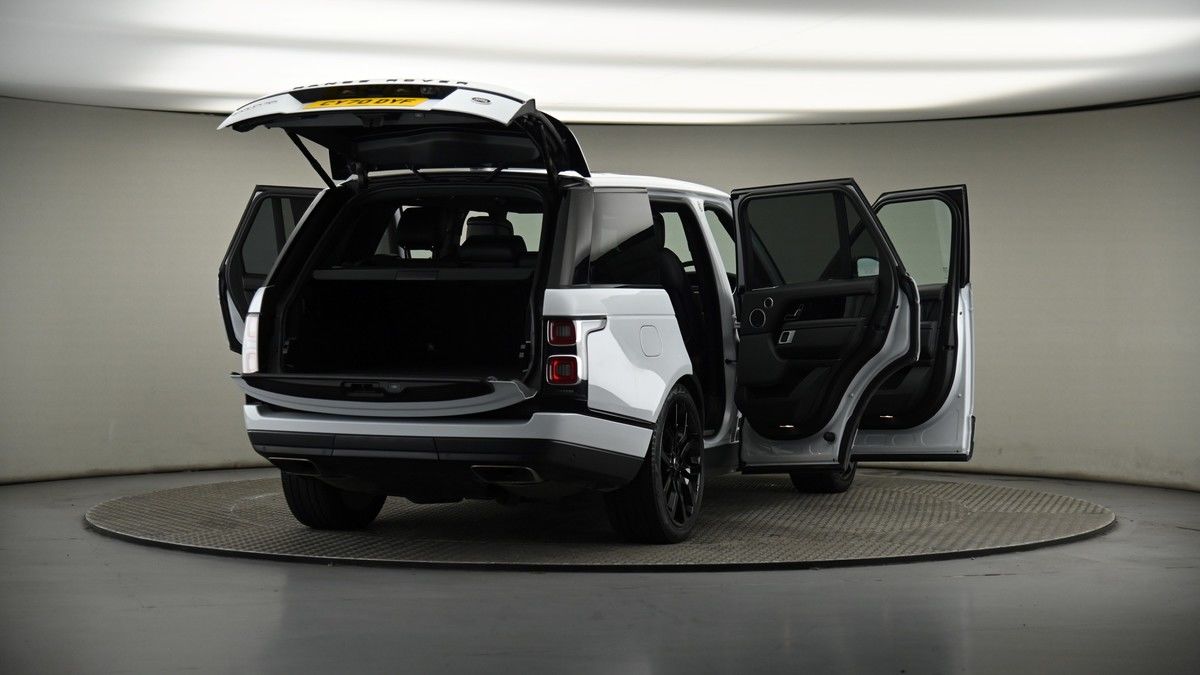 More views of Land Rover Range Rover