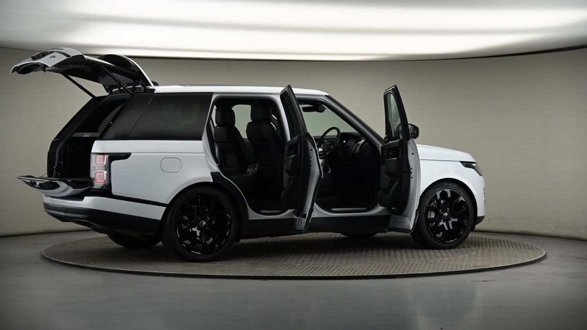 More views of Land Rover Range Rover