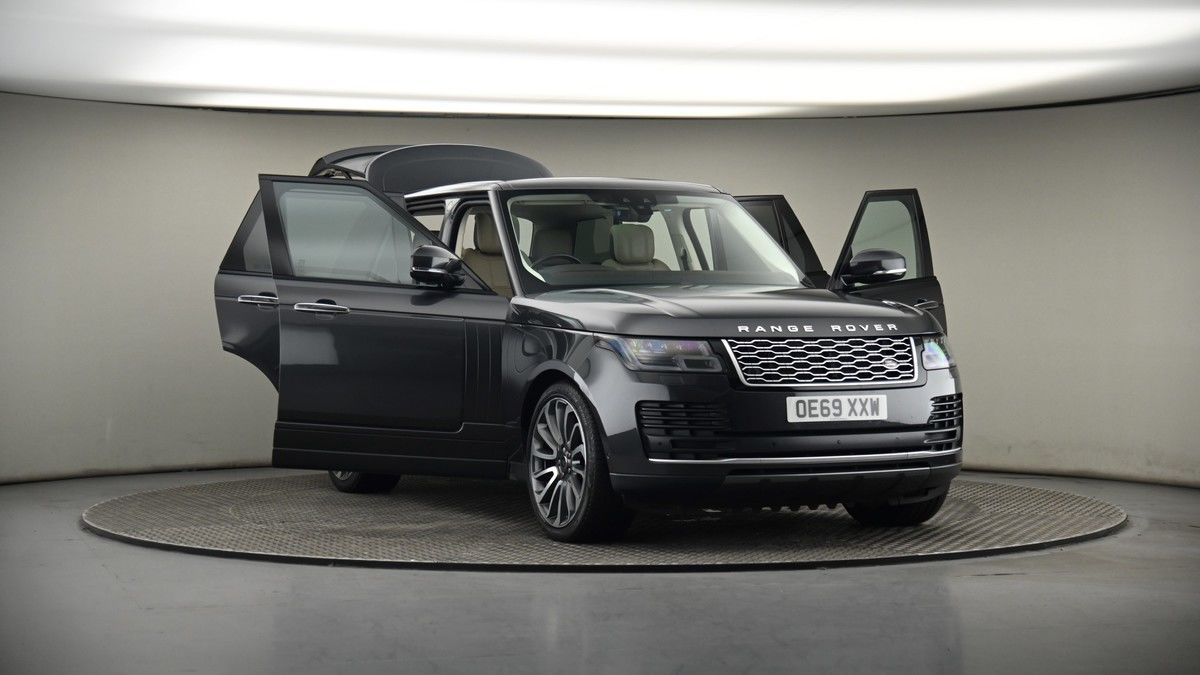 More views of Land Rover Range Rover