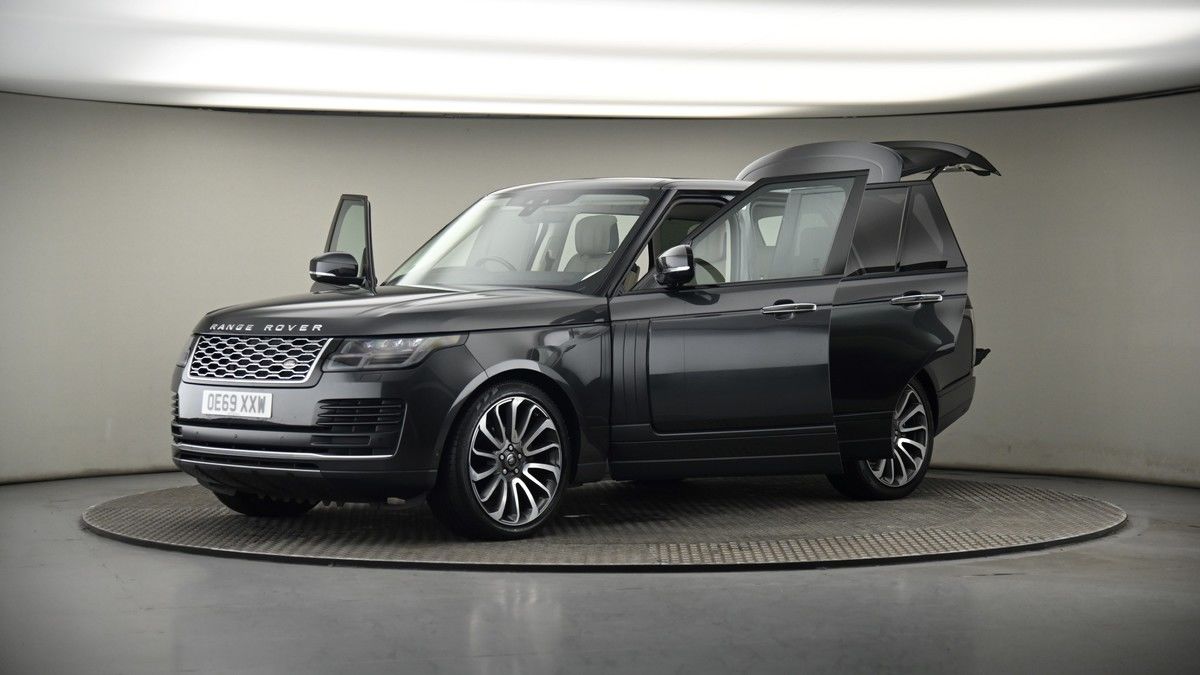 More views of Land Rover Range Rover