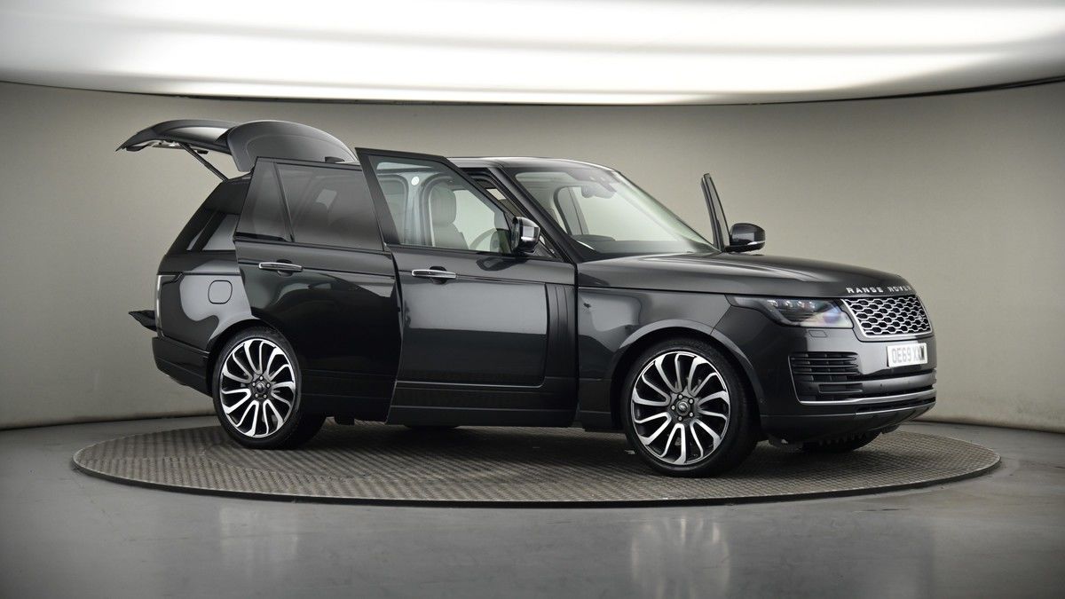 More views of Land Rover Range Rover