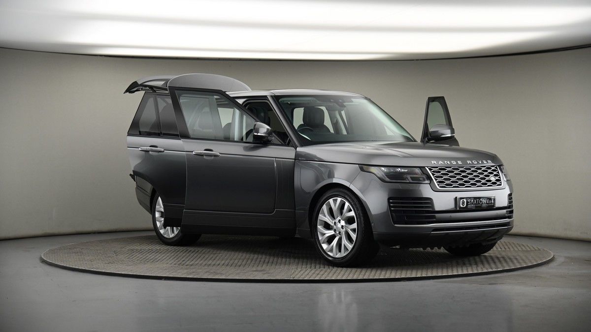 More views of Land Rover Range Rover
