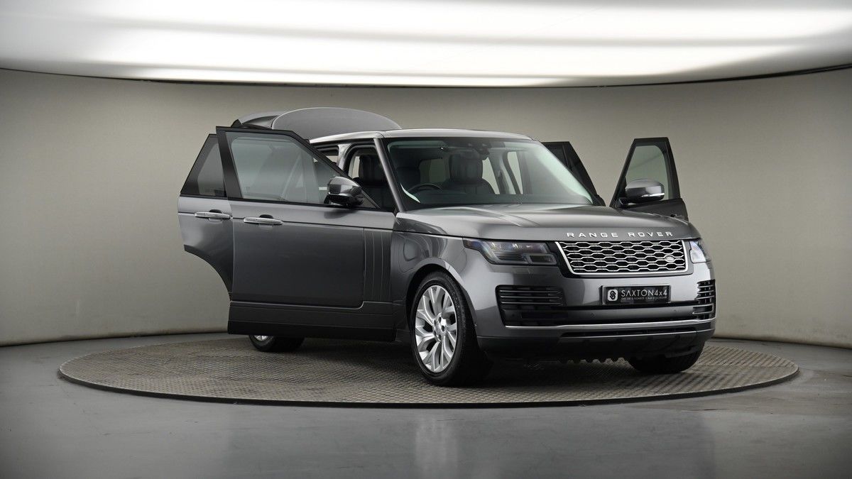 More views of Land Rover Range Rover