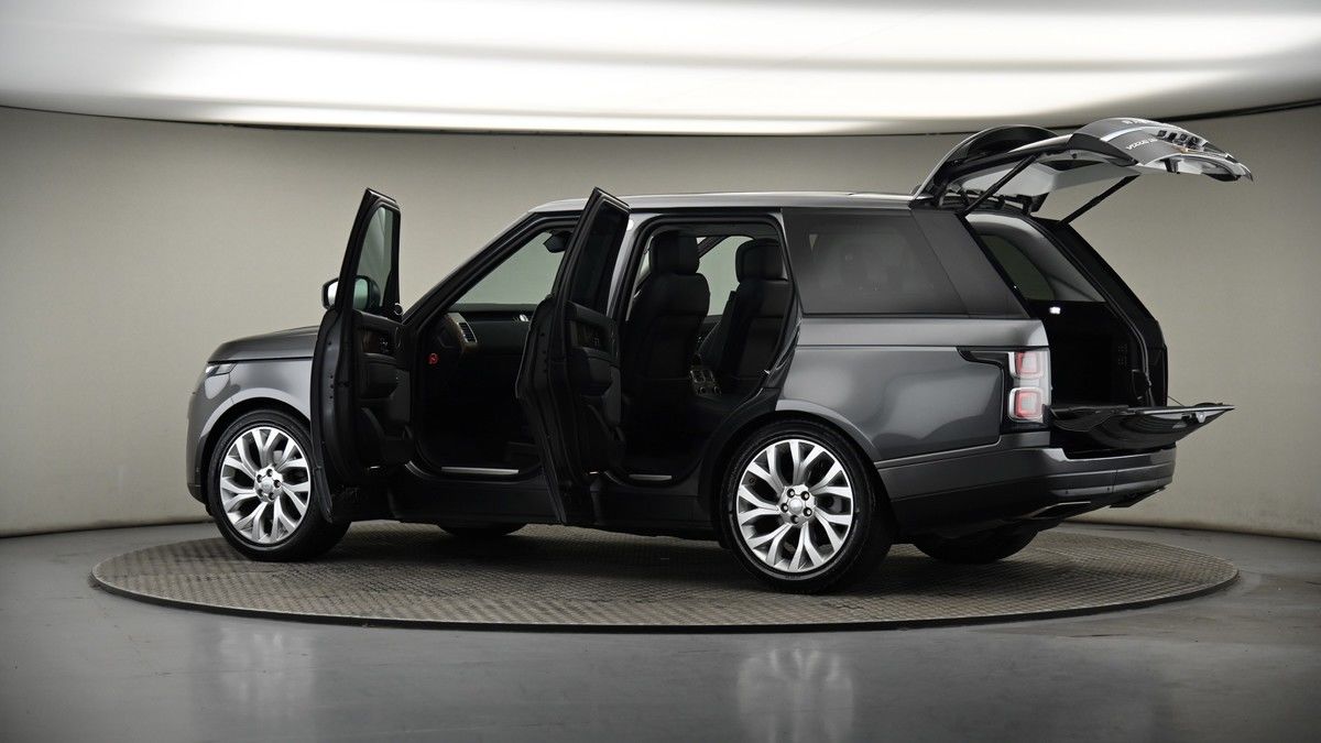 More views of Land Rover Range Rover
