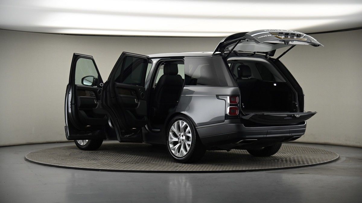 More views of Land Rover Range Rover