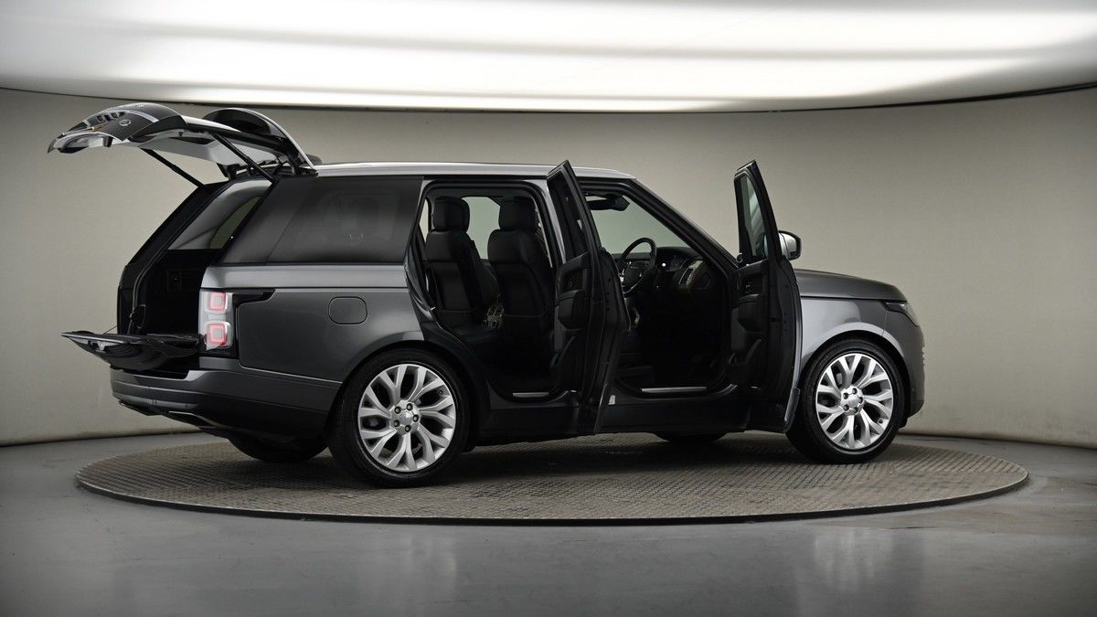 More views of Land Rover Range Rover