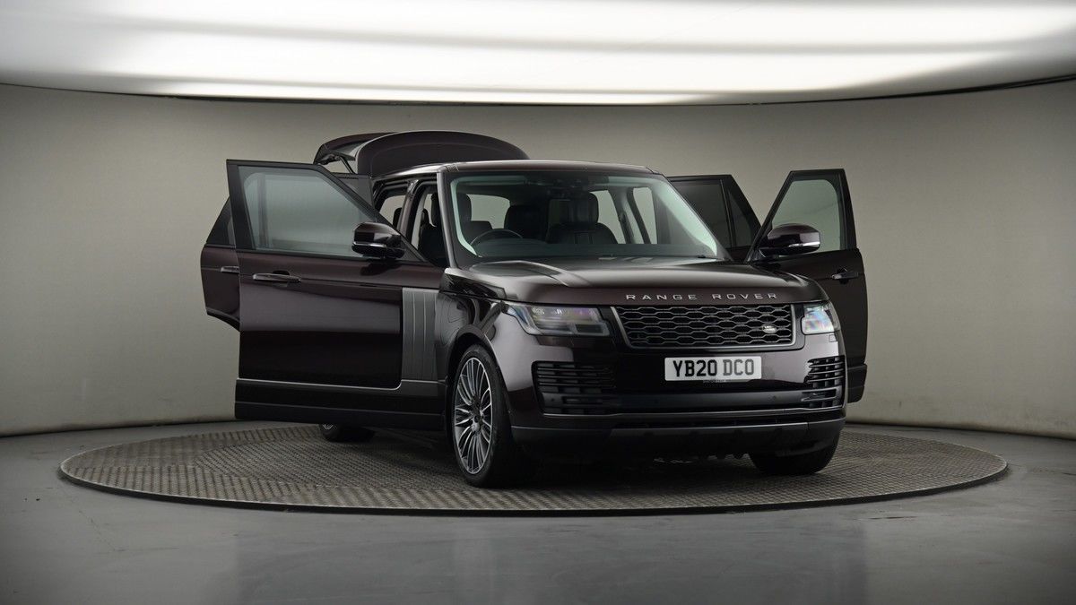 More views of Land Rover Range Rover