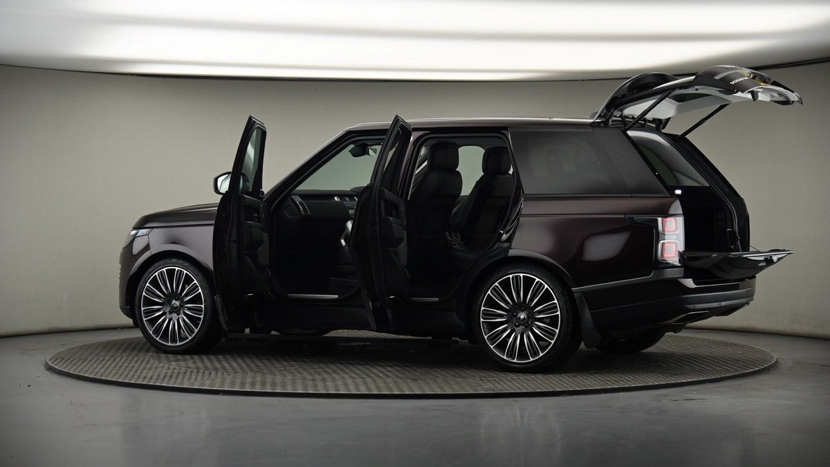 More views of Land Rover Range Rover