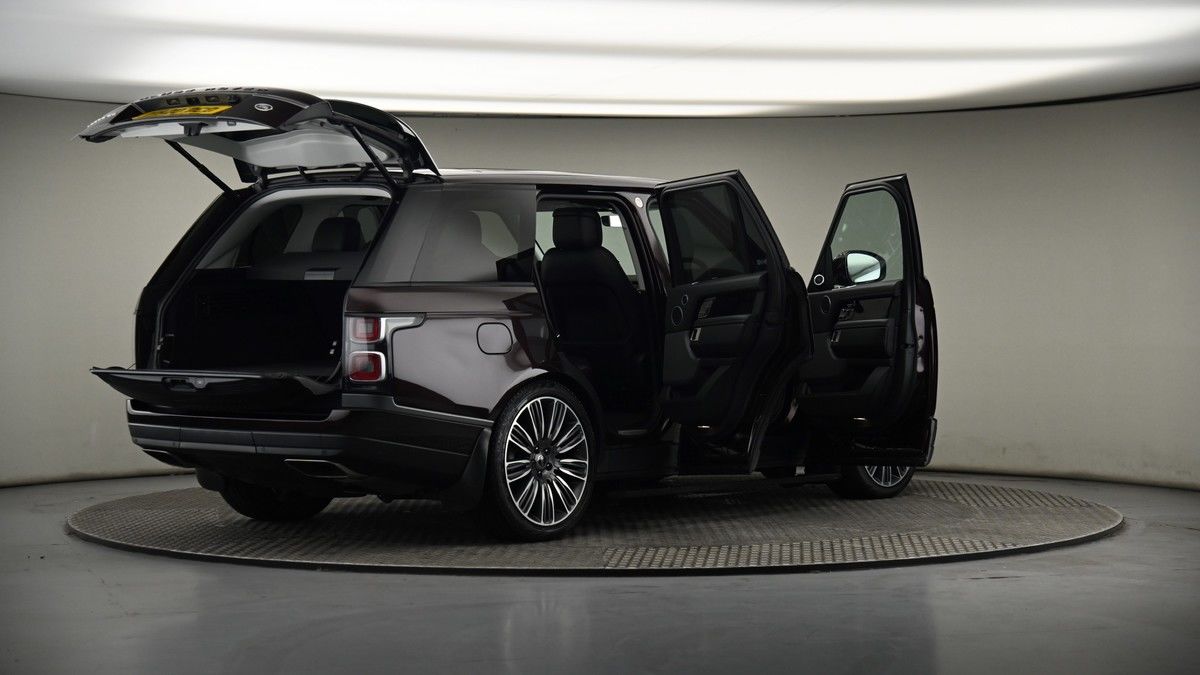More views of Land Rover Range Rover