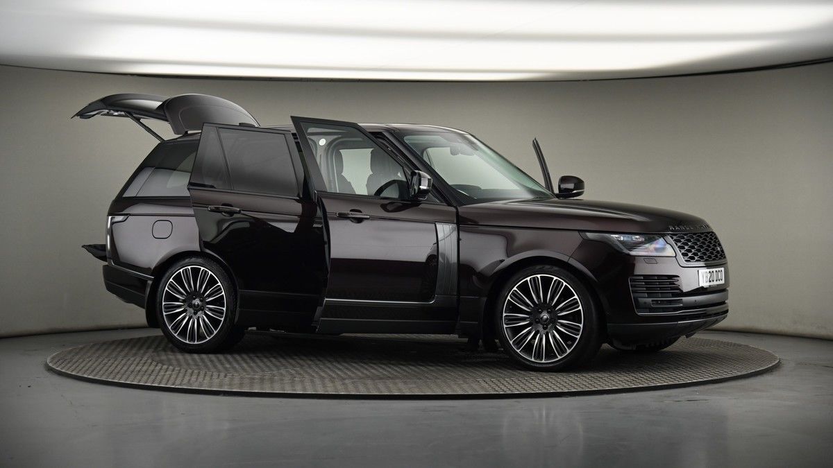 More views of Land Rover Range Rover