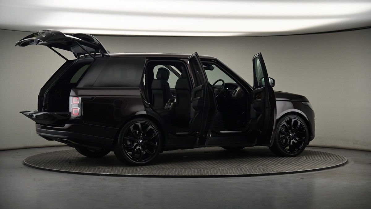 More views of Land Rover Range Rover