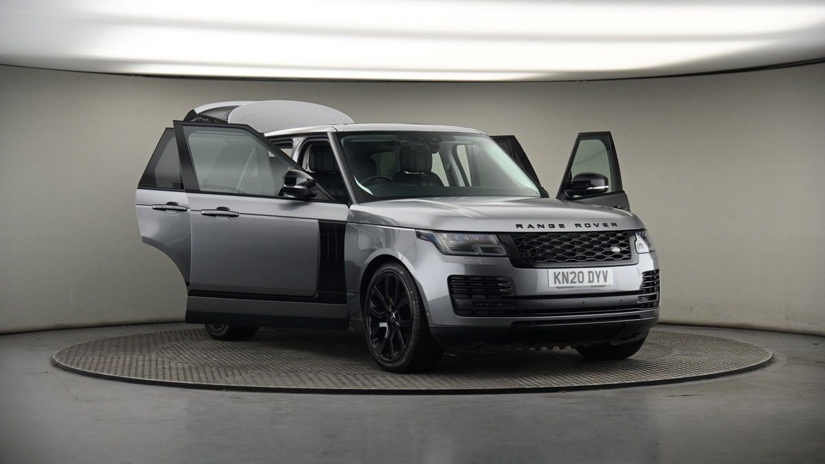 More views of Land Rover Range Rover