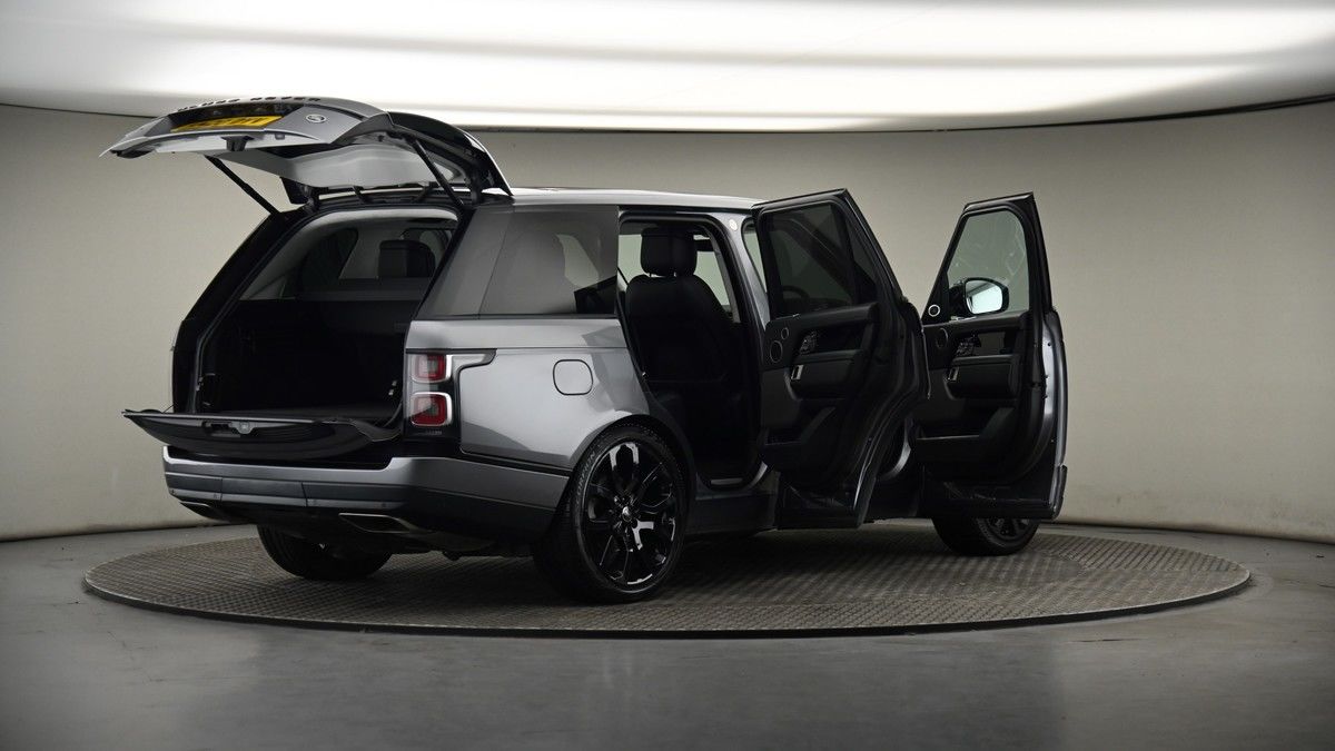 More views of Land Rover Range Rover