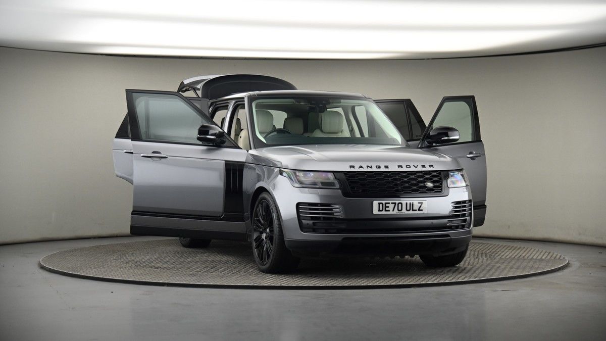 More views of Land Rover Range Rover