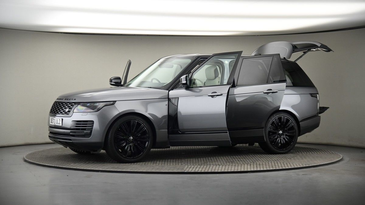 More views of Land Rover Range Rover