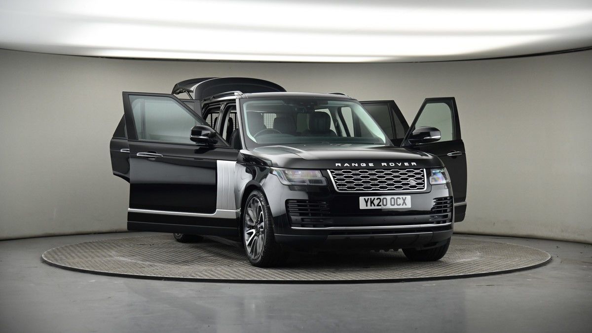 More views of Land Rover Range Rover