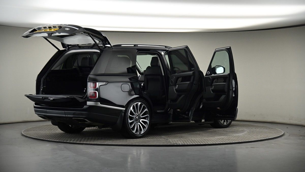 More views of Land Rover Range Rover