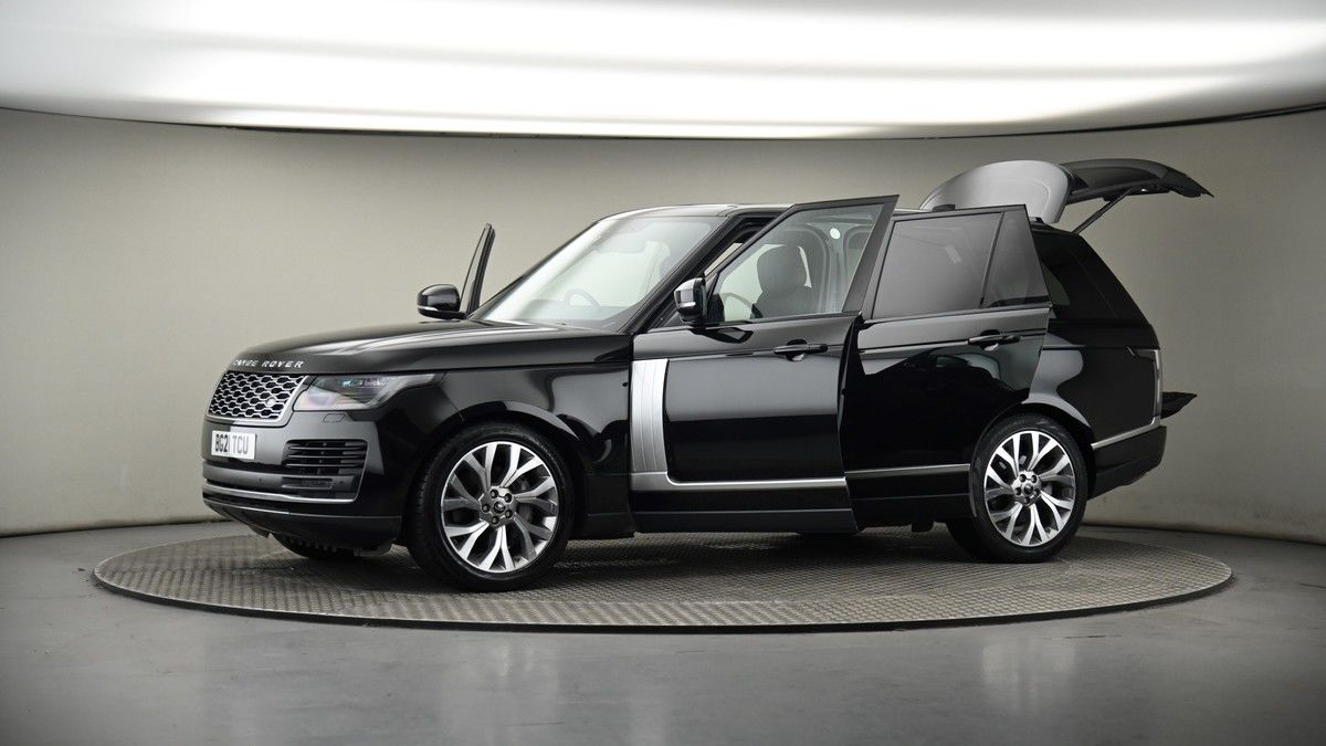 More views of Land Rover Range Rover