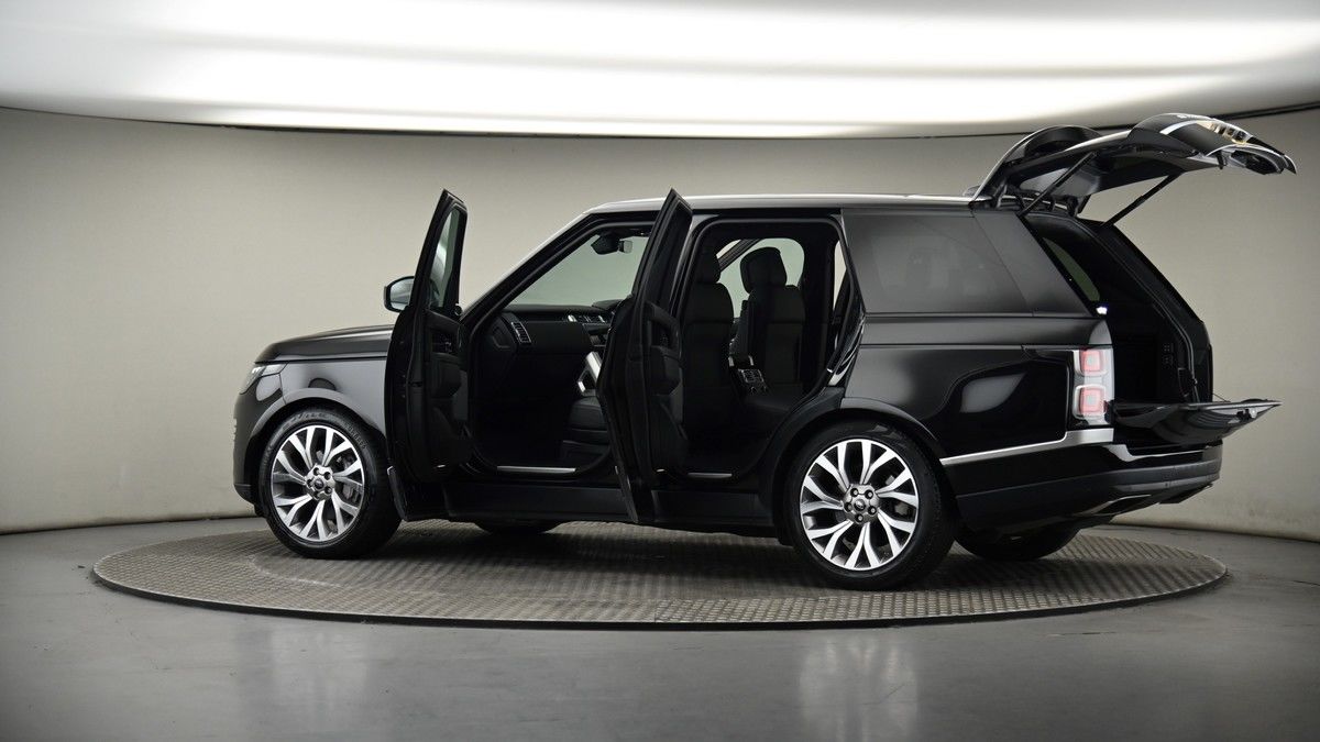 More views of Land Rover Range Rover