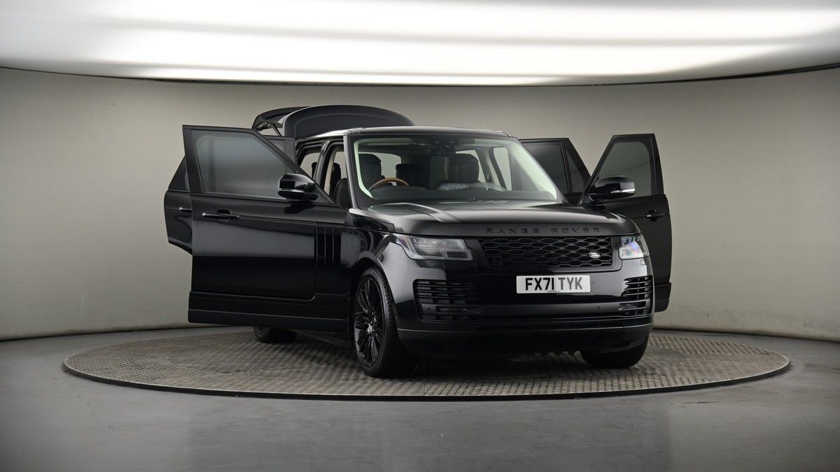 More views of Land Rover Range Rover