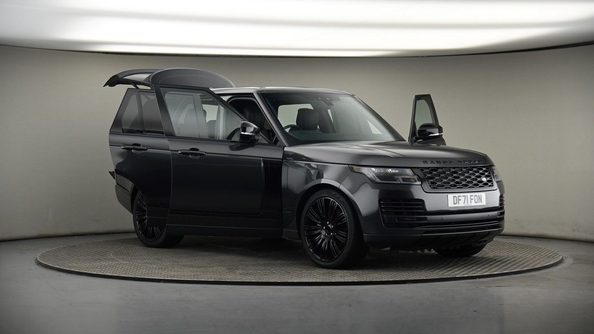 More views of Land Rover Range Rover