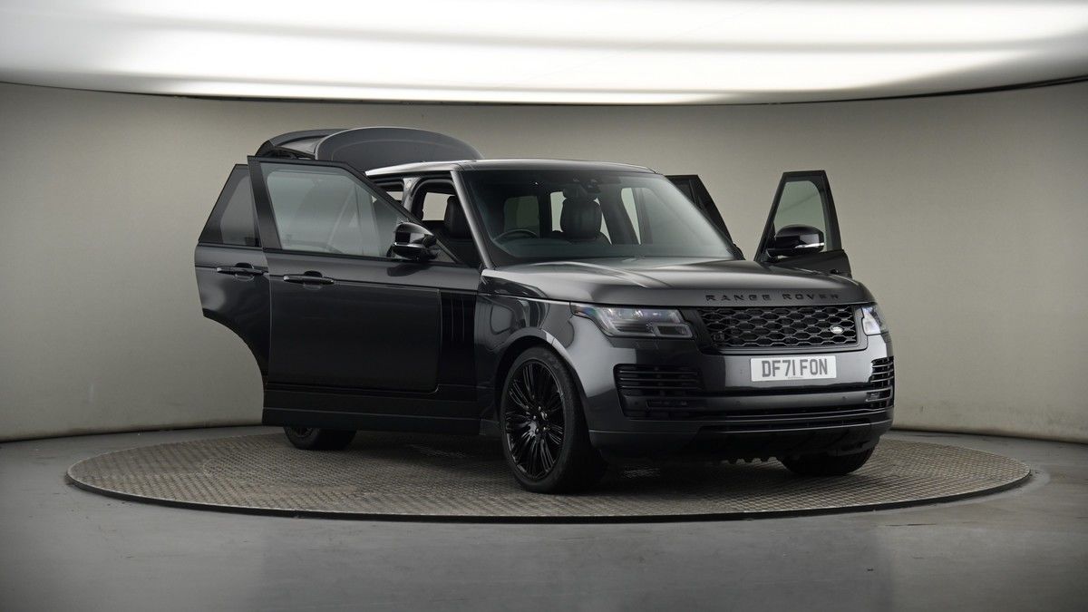 More views of Land Rover Range Rover
